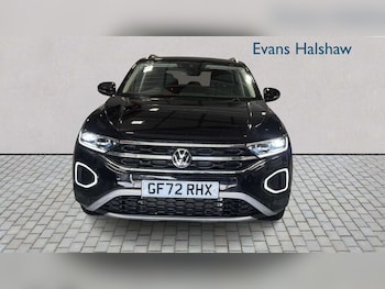 Used Volkswagen T-Roc 2022 for sale - 79428426: Photo