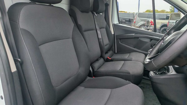 Used Renault Trafic 2023 for sale - 76298485: Photo 14