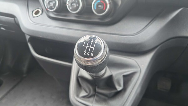 Used Renault Trafic 2023 for sale - 76298485: Photo 23