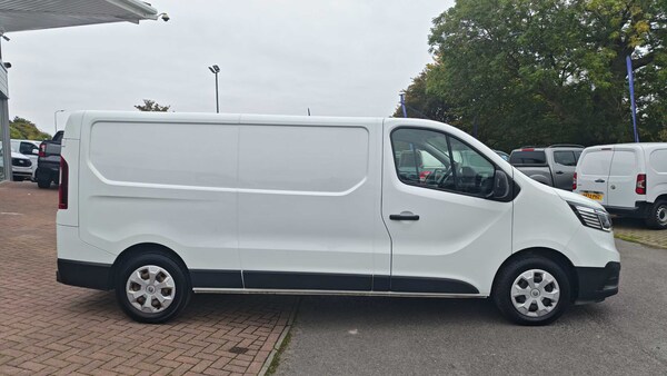 Used Renault Trafic 2023 for sale - 76298485: Photo 3