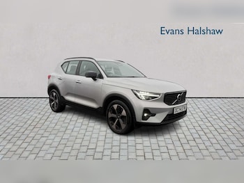 2.0 B4P Plus Dark 5dr Auto