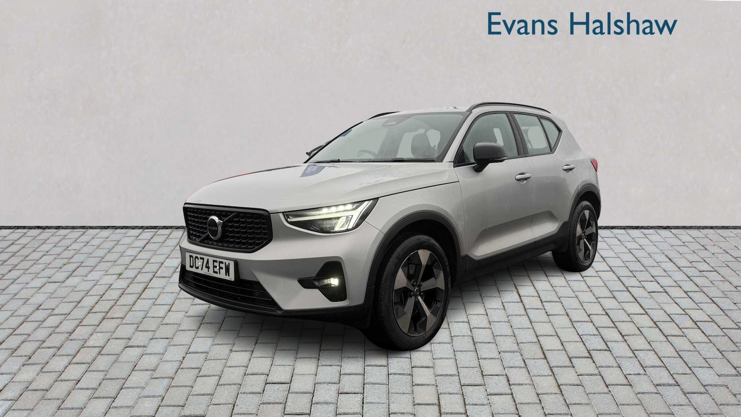 Used Volvo XC40 2024 for sale - 77257300: Photo 3
