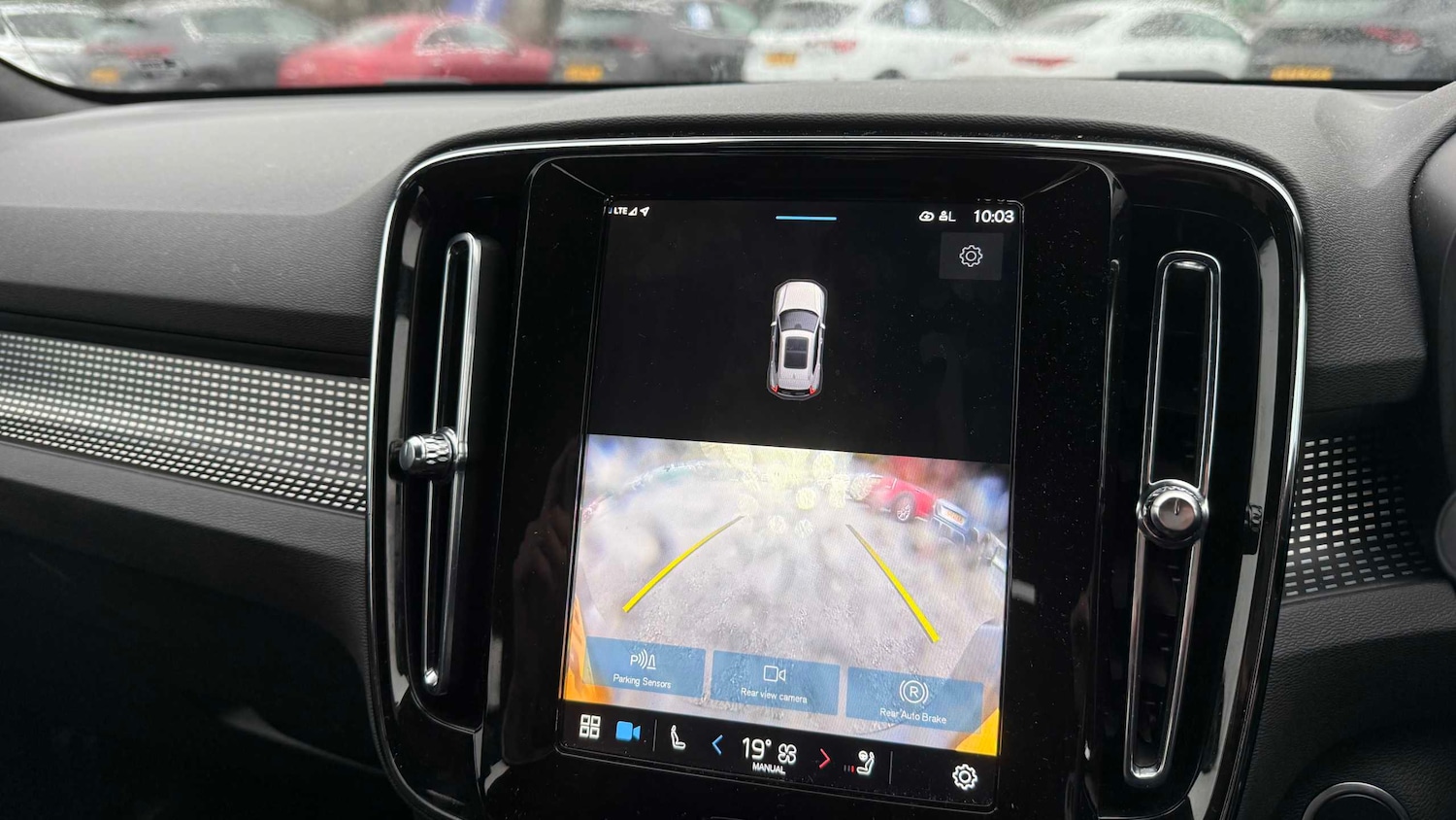 Used Volvo XC40 2024 for sale - 77257300: Photo 8