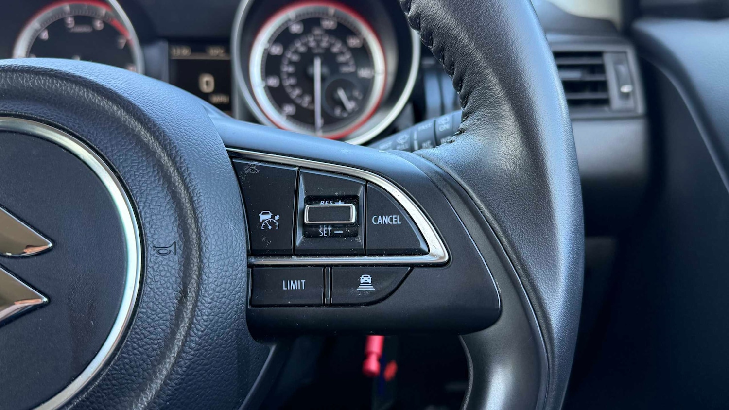 Used Suzuki Swift 2023 for sale - 78119307: Photo 13