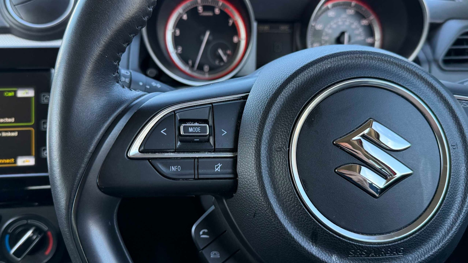 Used Suzuki Swift 2023 for sale - 78119307: Photo 14