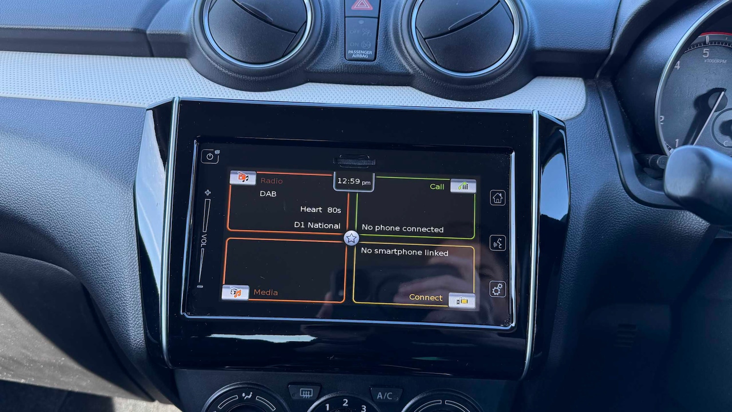 Used Suzuki Swift 2023 for sale - 78119307: Photo 15