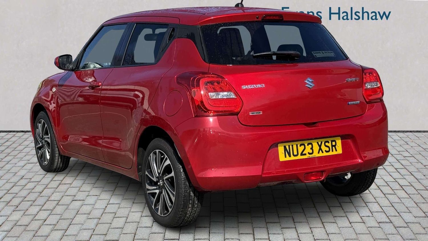 Used Suzuki Swift 2023 for sale - 78119307: Photo 2