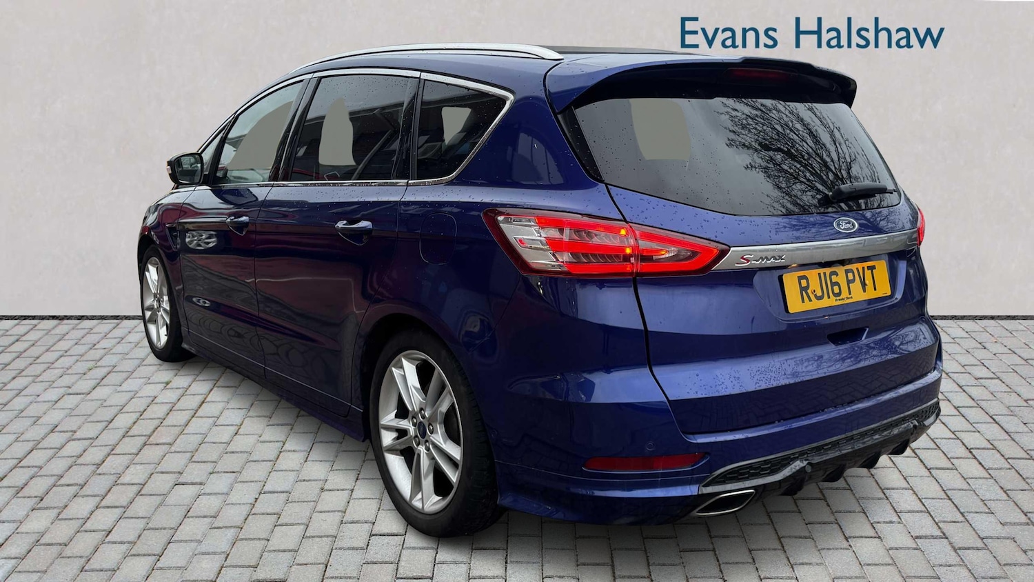 Used Ford S-Max 2016 for sale - 77428951: Photo 2