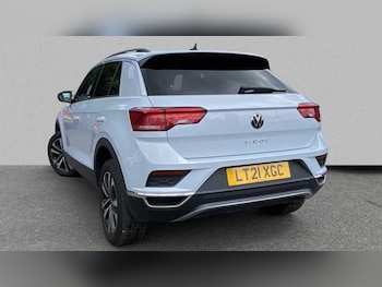 Used Volkswagen T-Roc 2021 for sale - 75535175: Photo