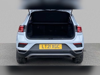 Used Volkswagen T-Roc 2021 for sale - 75535175: Photo