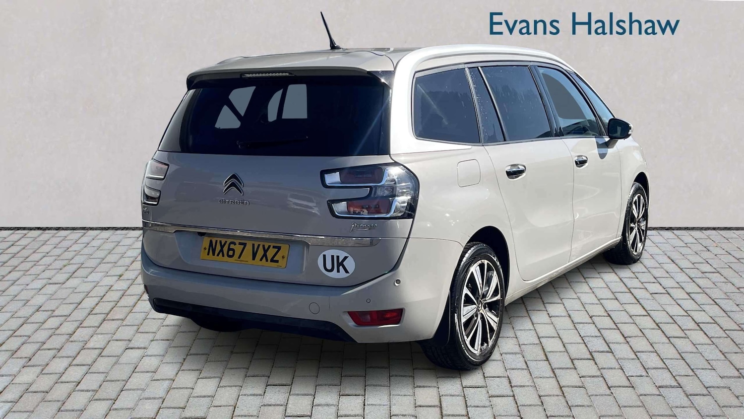 Used Citroen Grand C4 Picasso 2017 for sale - 78118941: Photo 3