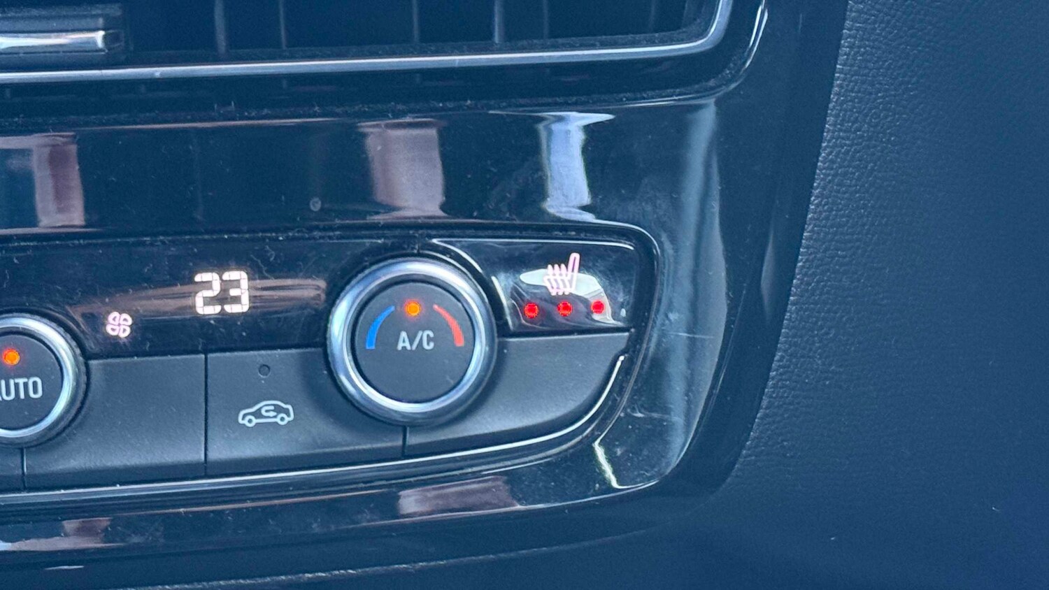 Used Vauxhall Mokka 2022 for sale - 77741030: Photo 13