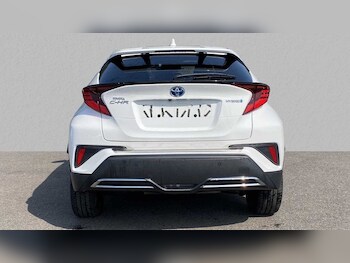 Used Toyota C-HR 2023 for sale - 75581073: Photo