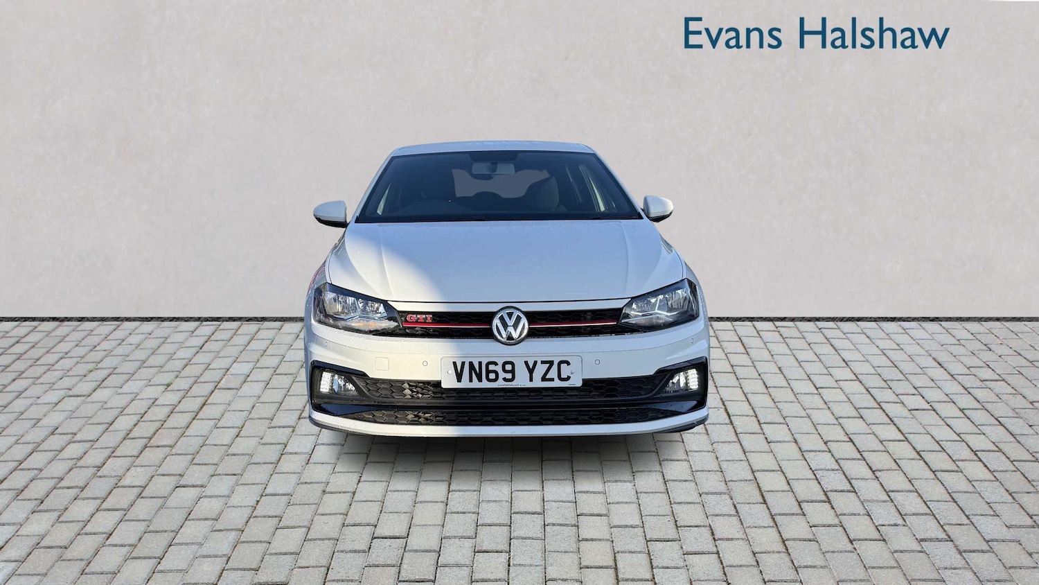 Used Volkswagen Polo 2019 for sale - 77164462: Photo 2