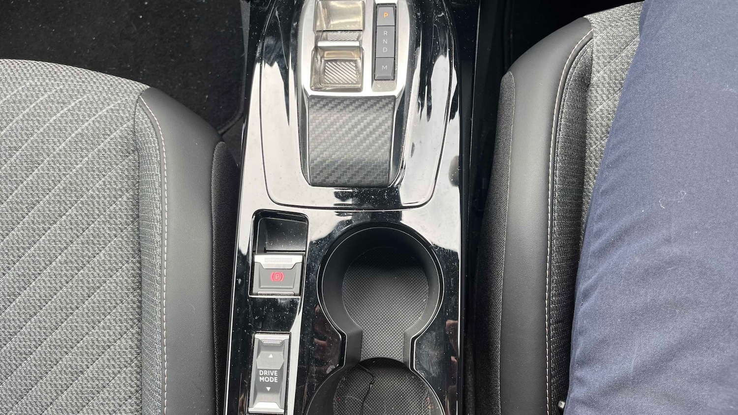 Used Peugeot 2008 2025 for sale - 77972998: Photo 17