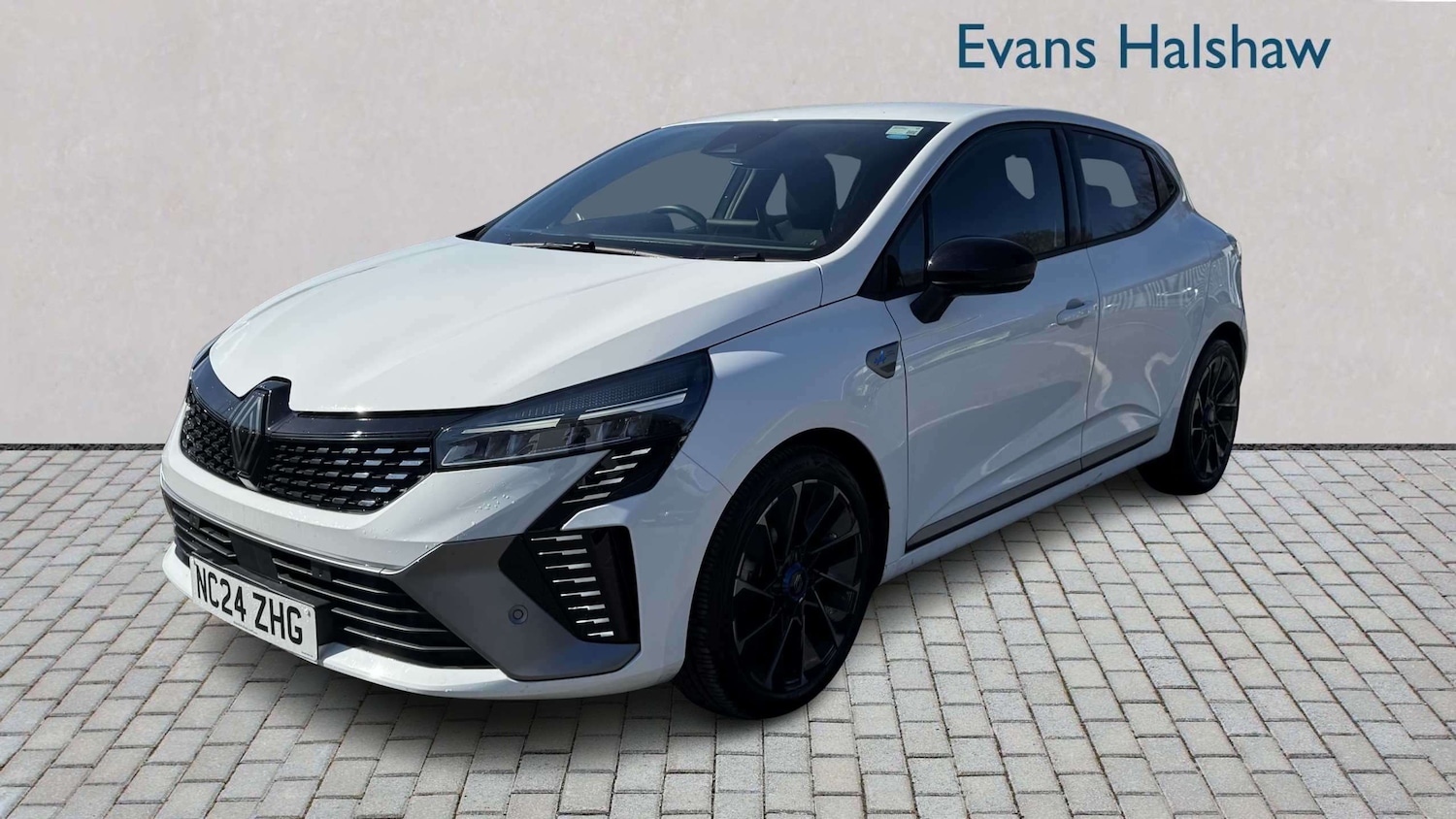 Used Renault Clio 2024 for sale - 78119209: Photo 3