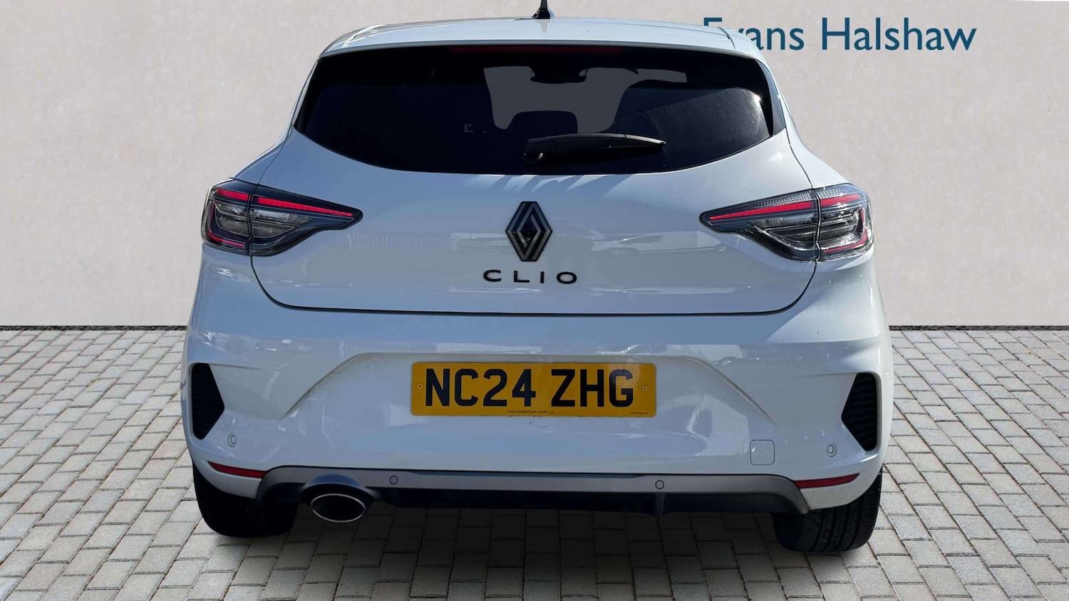 Used Renault Clio 2024 for sale - 78119209: Photo 6