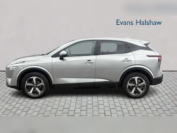 Used Nissan Qashqai 2023 for sale - 79797812: Photo