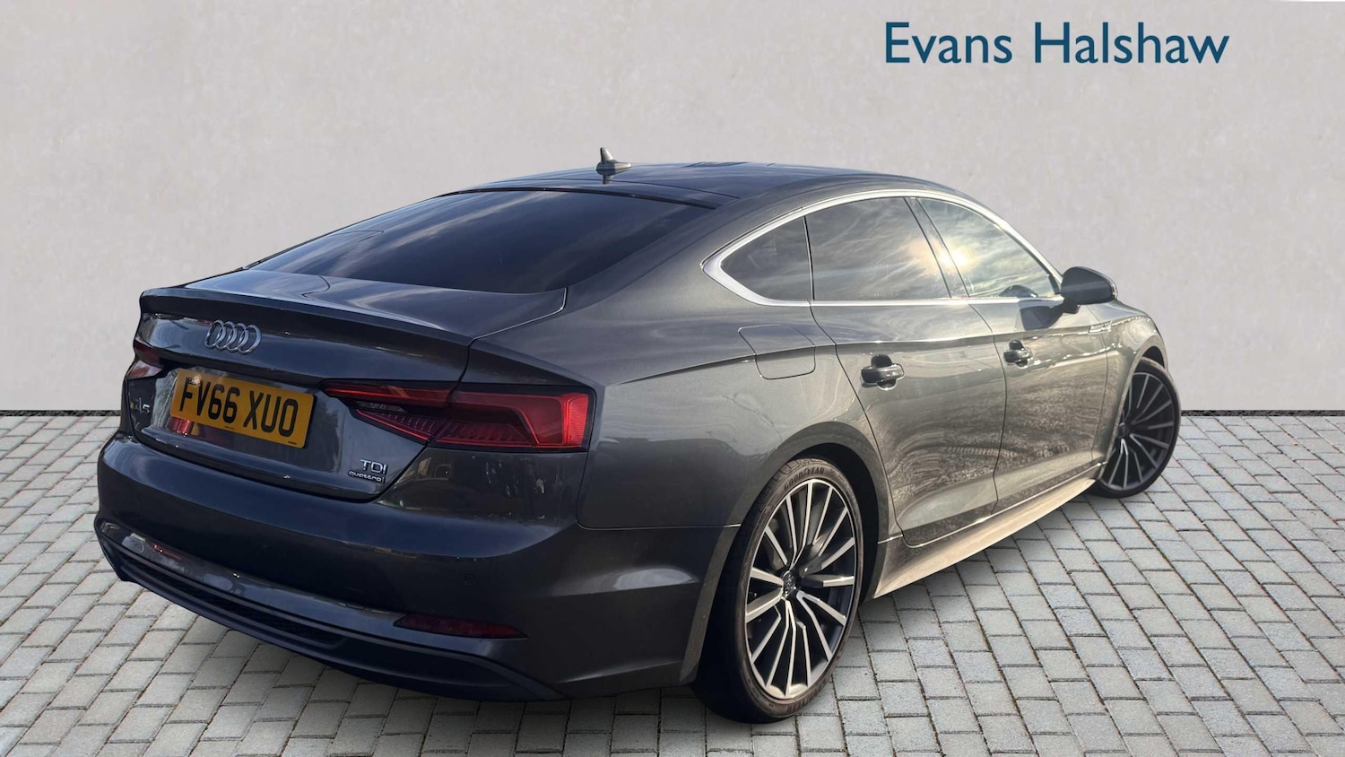 Used Audi A5 2017 for sale - 76705116: Photo 3