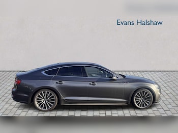 Used Audi A5 2017 for sale - 76705116: Photo