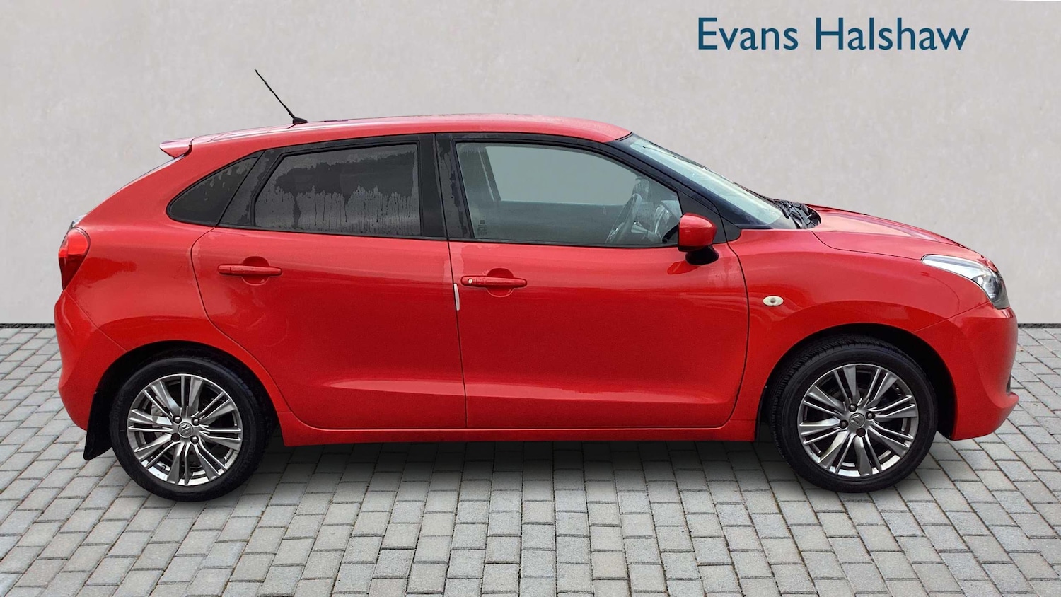 Used Suzuki Baleno 2016 for sale - 77414616: Photo 2