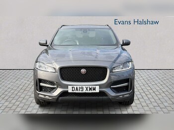 Used Jaguar F-Pace 2019 for sale - 78465289: Photo