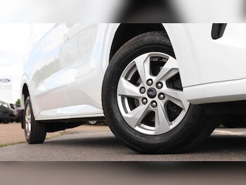 Used Ford Transit Custom 2024 for sale - 75317332: Photo