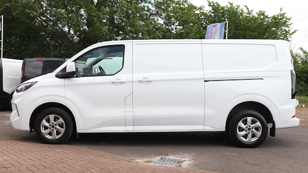 Used Ford Transit Custom 2024 for sale - 75317332: Photo 9