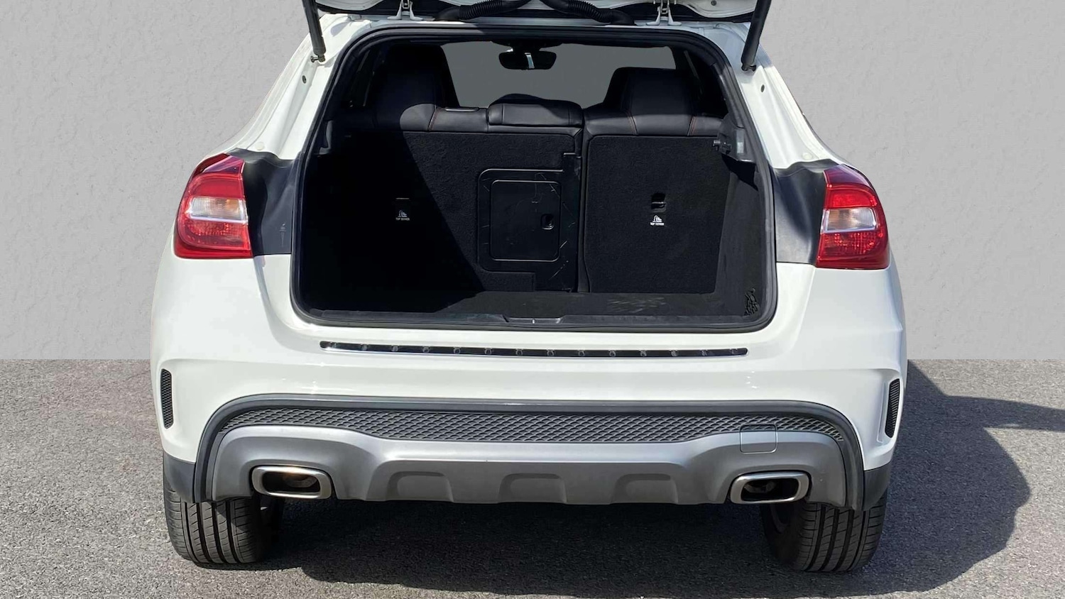 Used Mercedes-Benz GLA 2016 for sale - 76075536: Photo 11