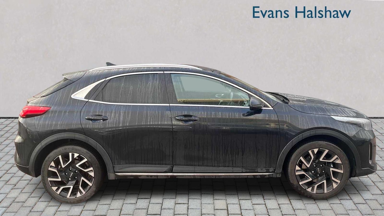 Used Kia XCeed for sale - 77270268: Photo 2