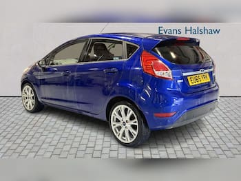 Used Ford Fiesta 2015 for sale - 79702432: Photo