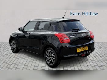Used Suzuki Swift 2021 for sale - 79568139: Photo