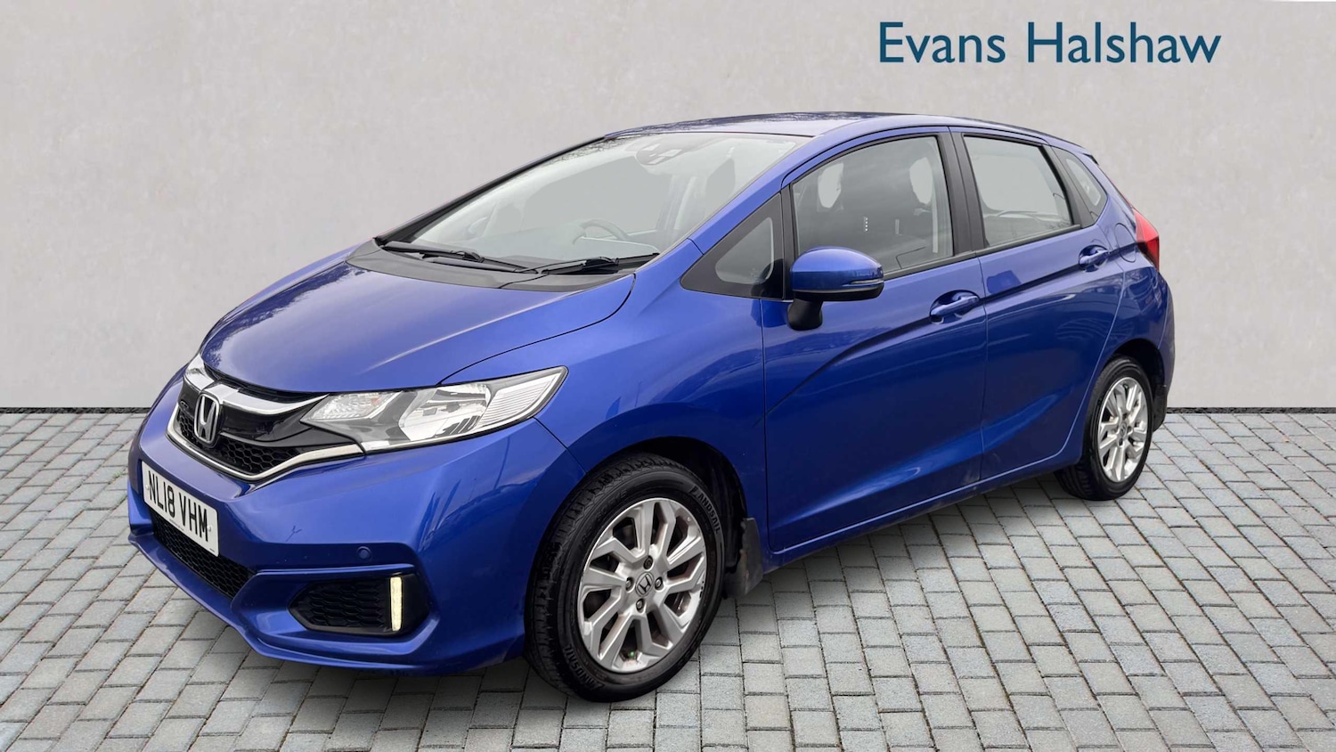 Used Honda Jazz 2018 for sale - 76718099: Photo 3