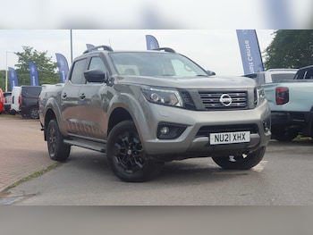 Used Nissan Navara 2021 for sale - 75566467: Photo