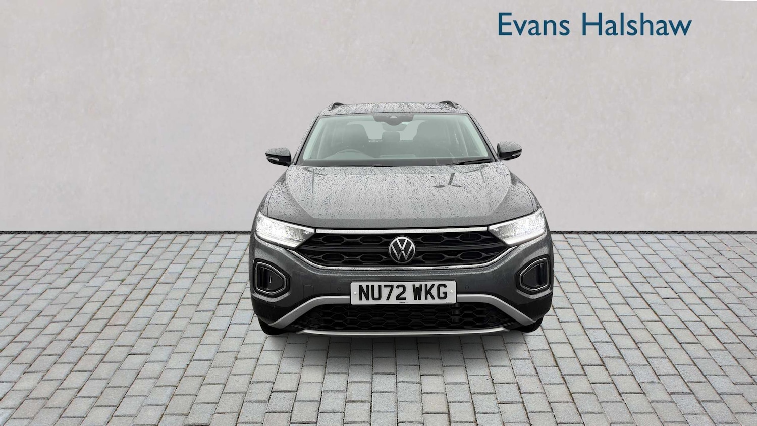 Used Volkswagen T-Roc 2022 for sale - 77628145: Photo 3