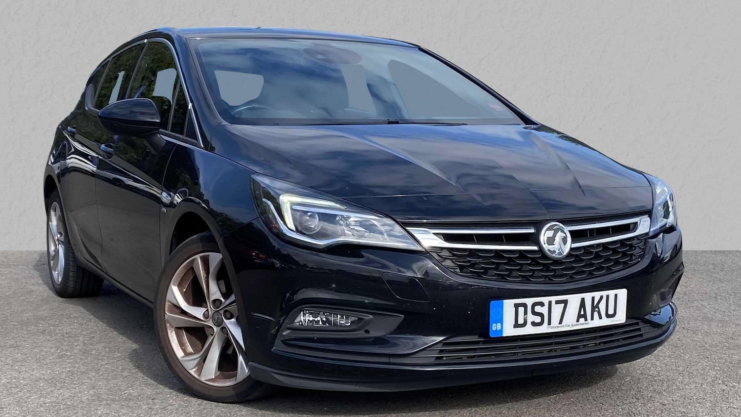 Used Vauxhall Astra 2017 for sale - 76141492: Photo 1