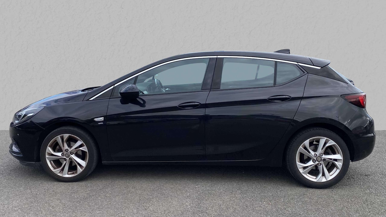 Used Vauxhall Astra 2017 for sale - 76141492: Photo 5