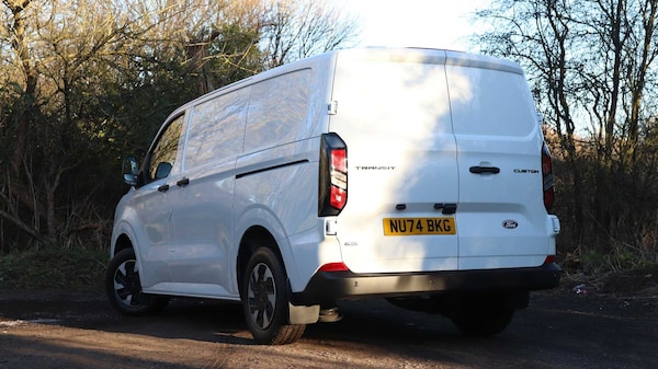 Used Ford Transit Custom 2024 for sale - 75317731: Photo 2