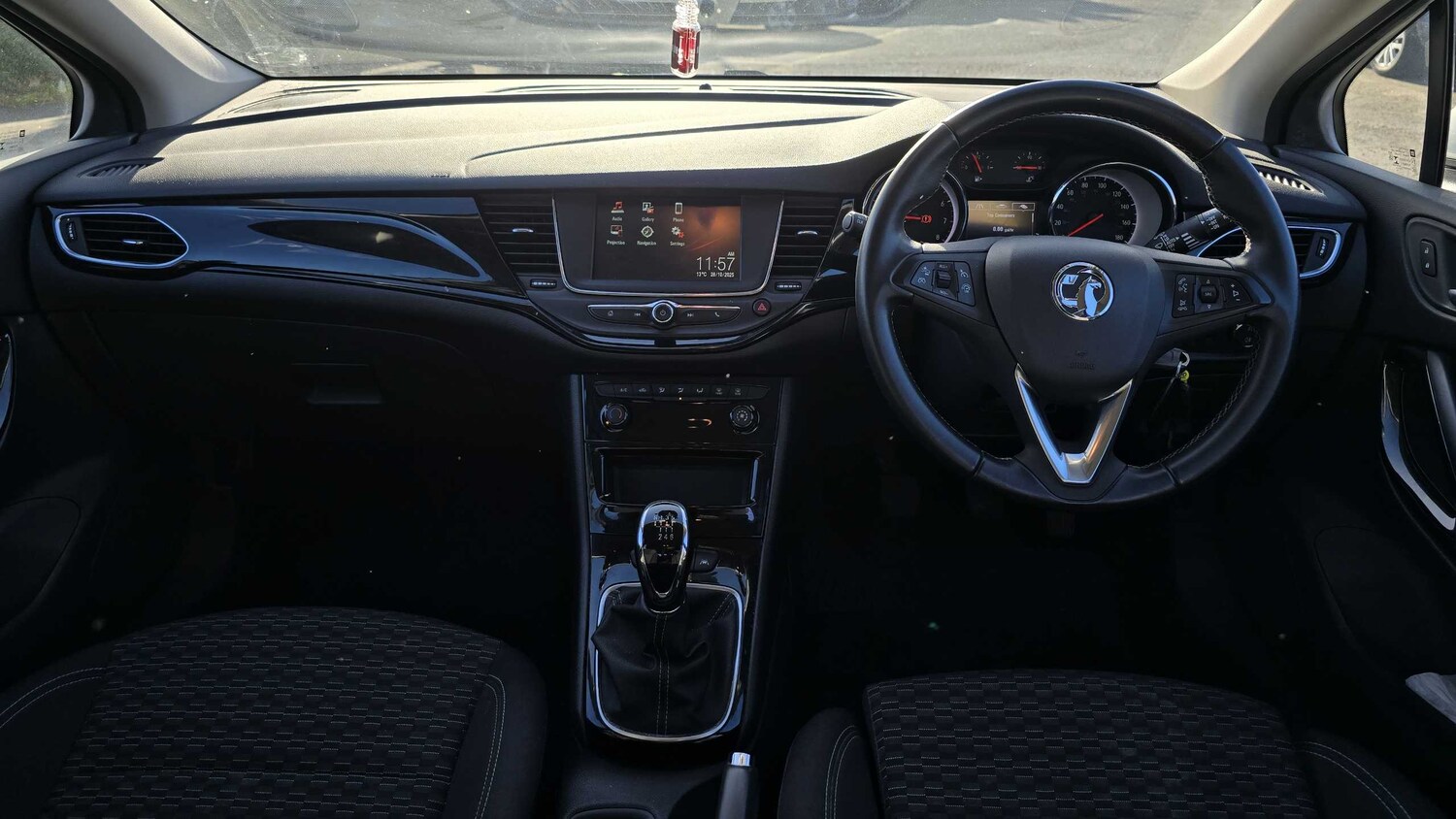 Used Vauxhall Astra 2019 for sale - 76401358: Photo 20