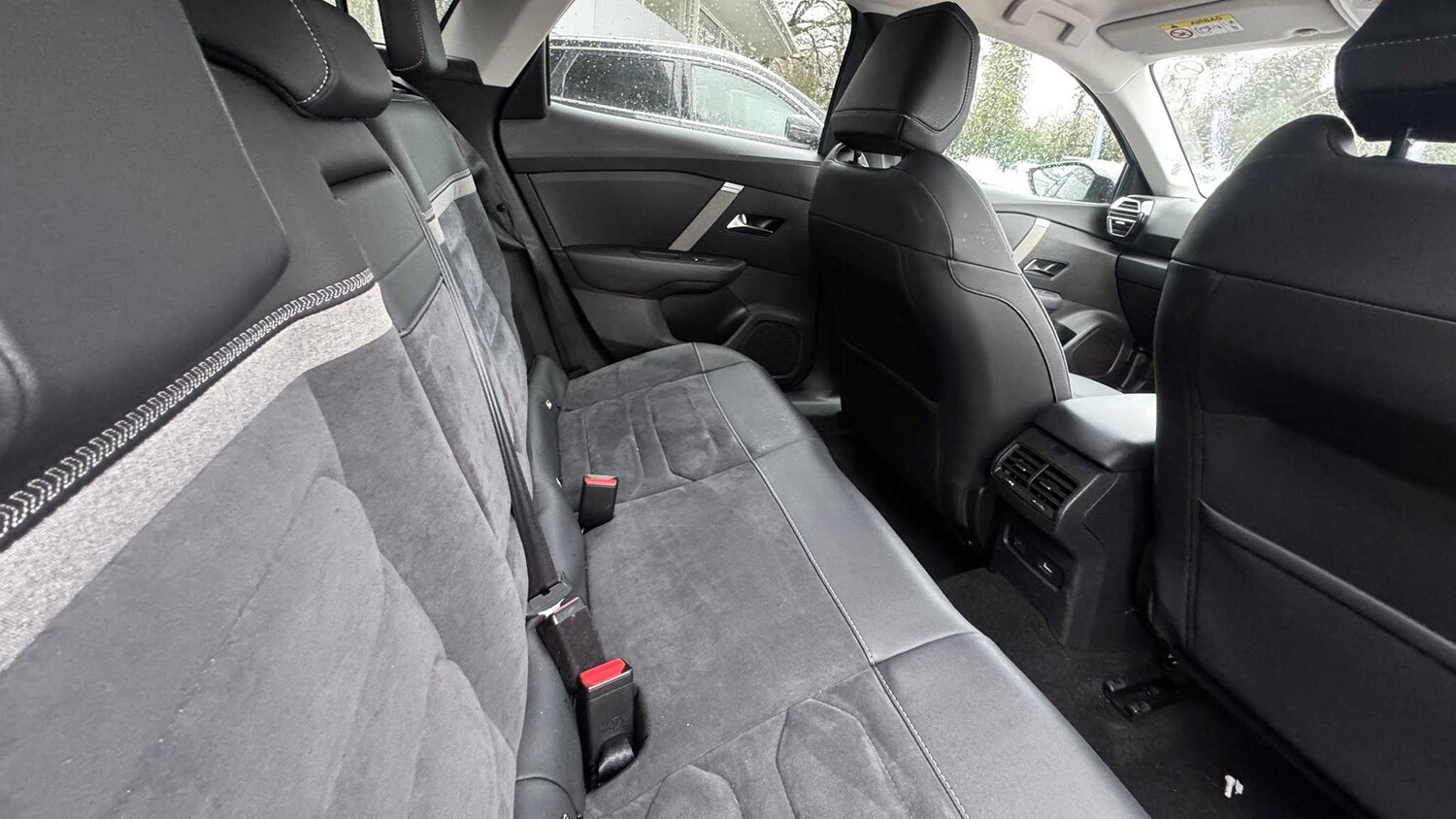 Used Citroen C4 2023 for sale - 77553099: Photo 11