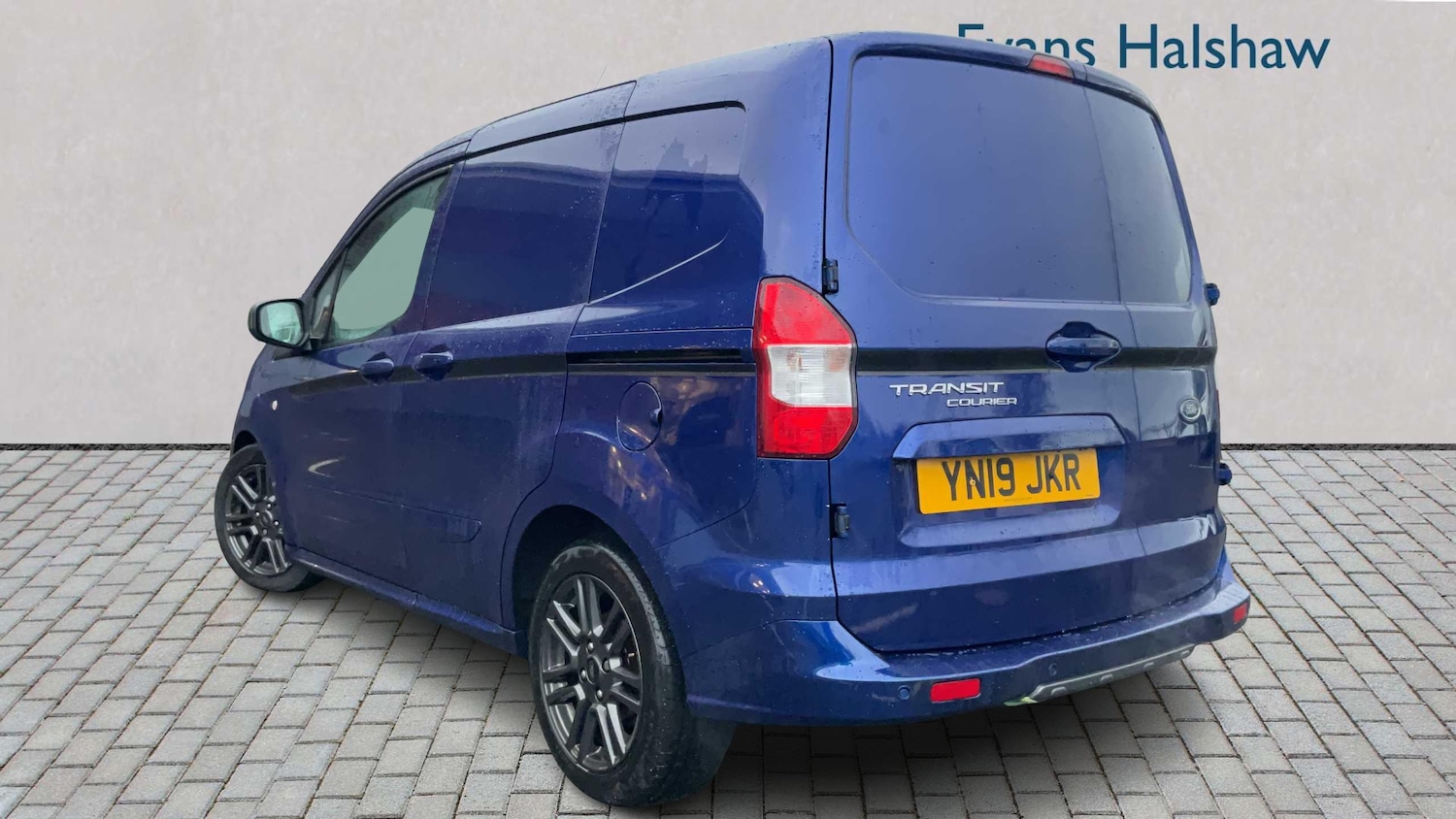 Used Ford Transit Courier 2019 for sale - 77219528: Photo 2