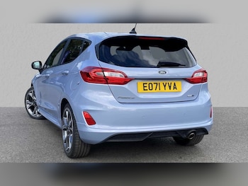 Used Ford Fiesta 2021 for sale - 76141642: Photo 2