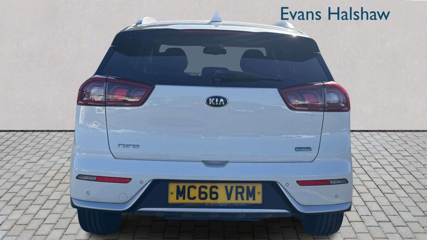 Used Kia Niro 2017 for sale - 78118631: Photo 4