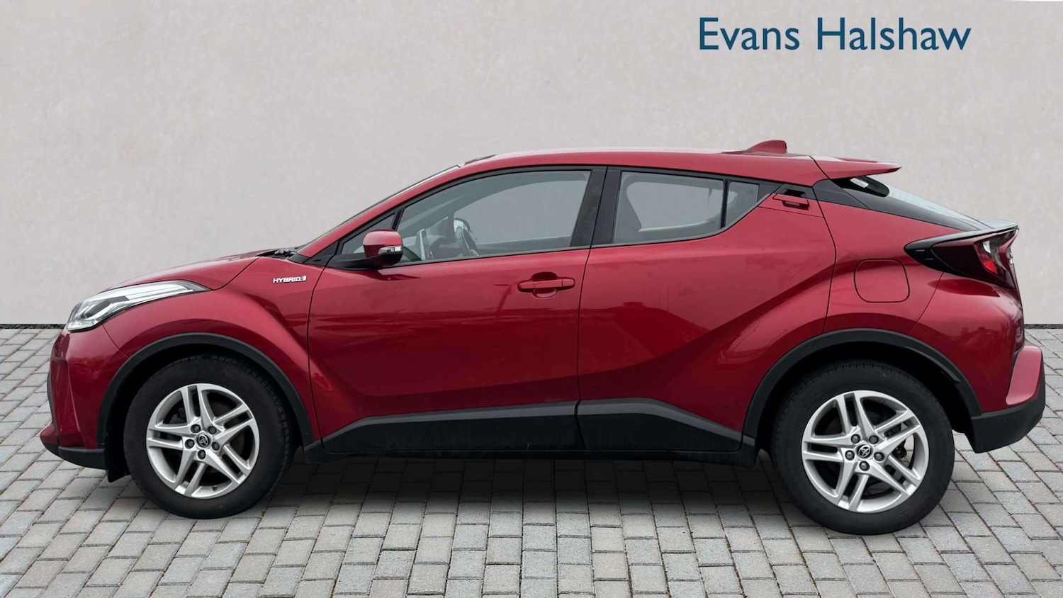 Used Toyota C-HR 2021 for sale - 77772236: Photo 4