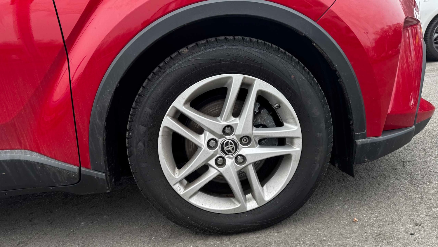 Used Toyota C-HR 2021 for sale - 77772236: Photo 9