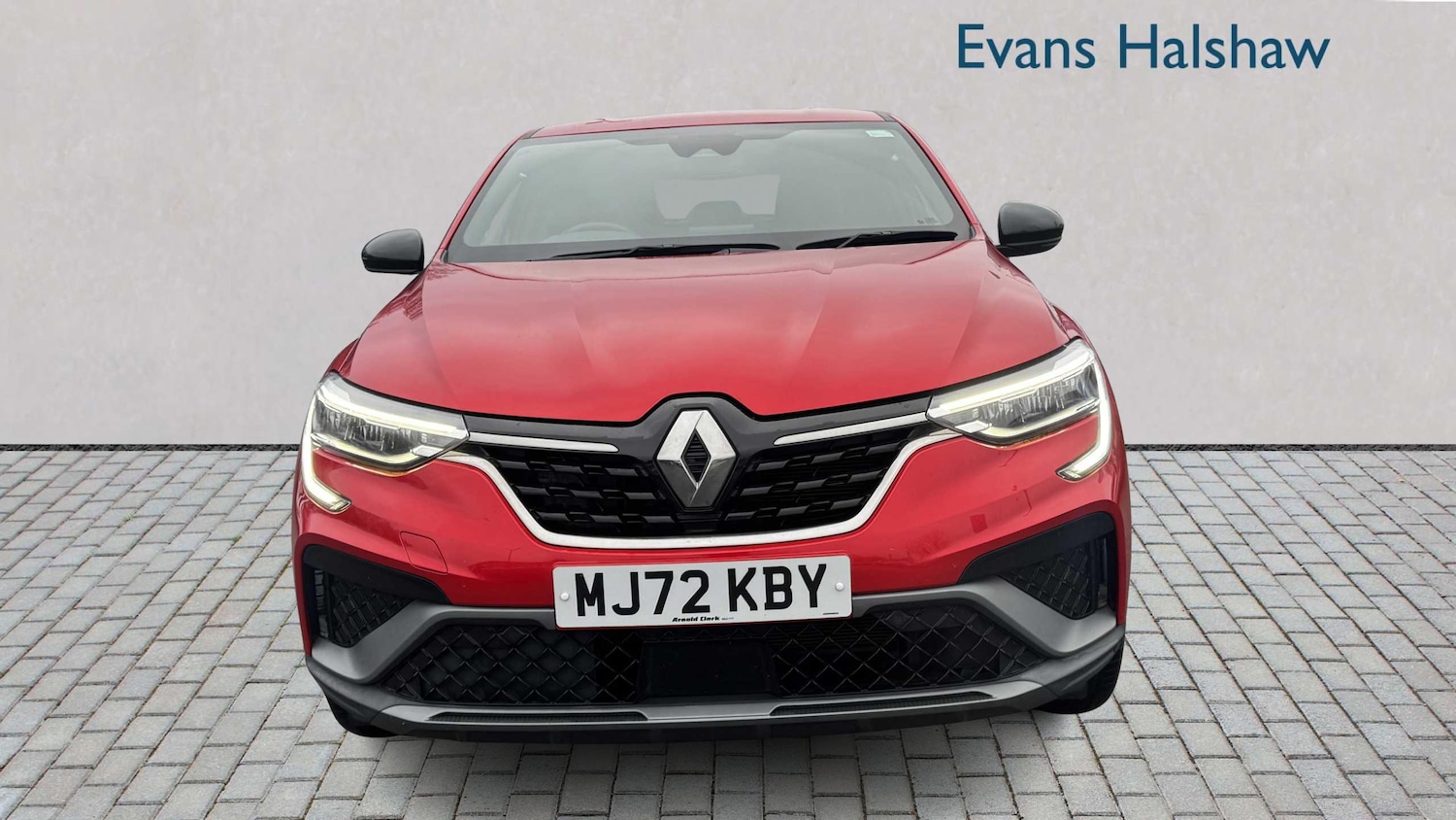 Used Renault Arkana 2023 for sale - 77333798: Photo 2