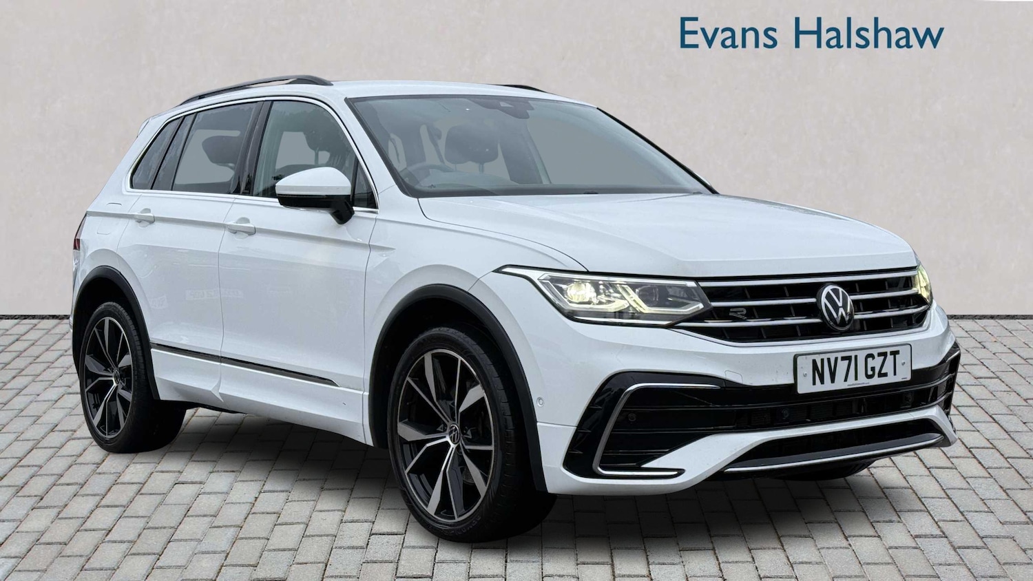 Used Volkswagen Tiguan 2021 for sale - 77373735: Photo 1