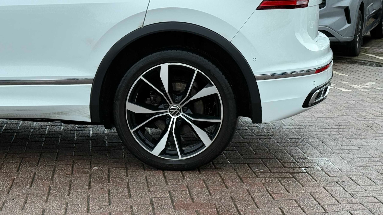 Used Volkswagen Tiguan 2021 for sale - 77373735: Photo 12