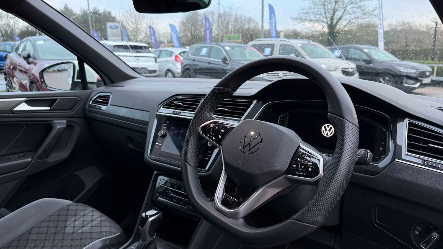 Used Volkswagen Tiguan 2021 for sale - 77373735: Photo 14