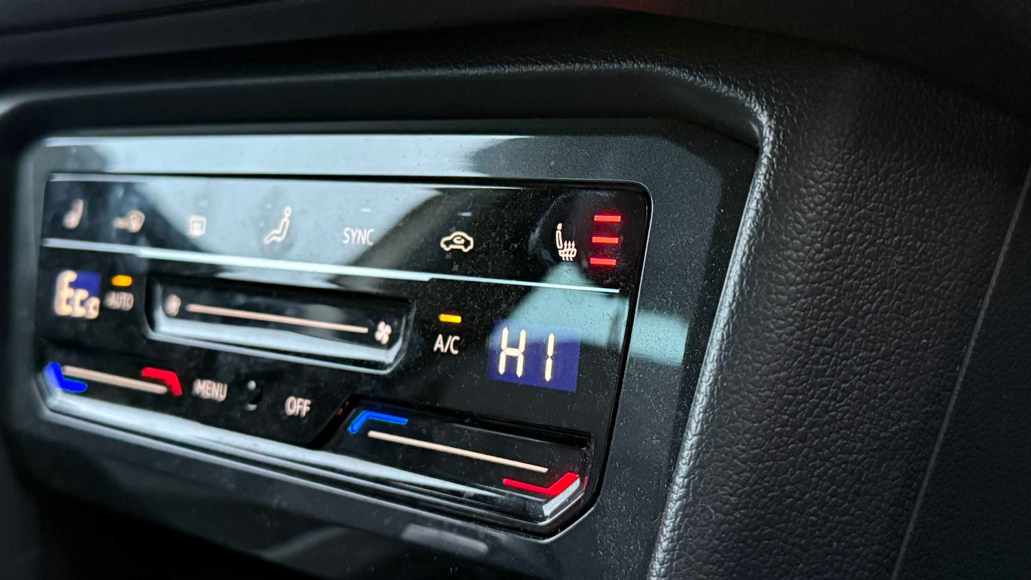 Used Volkswagen Tiguan 2021 for sale - 77373735: Photo 15